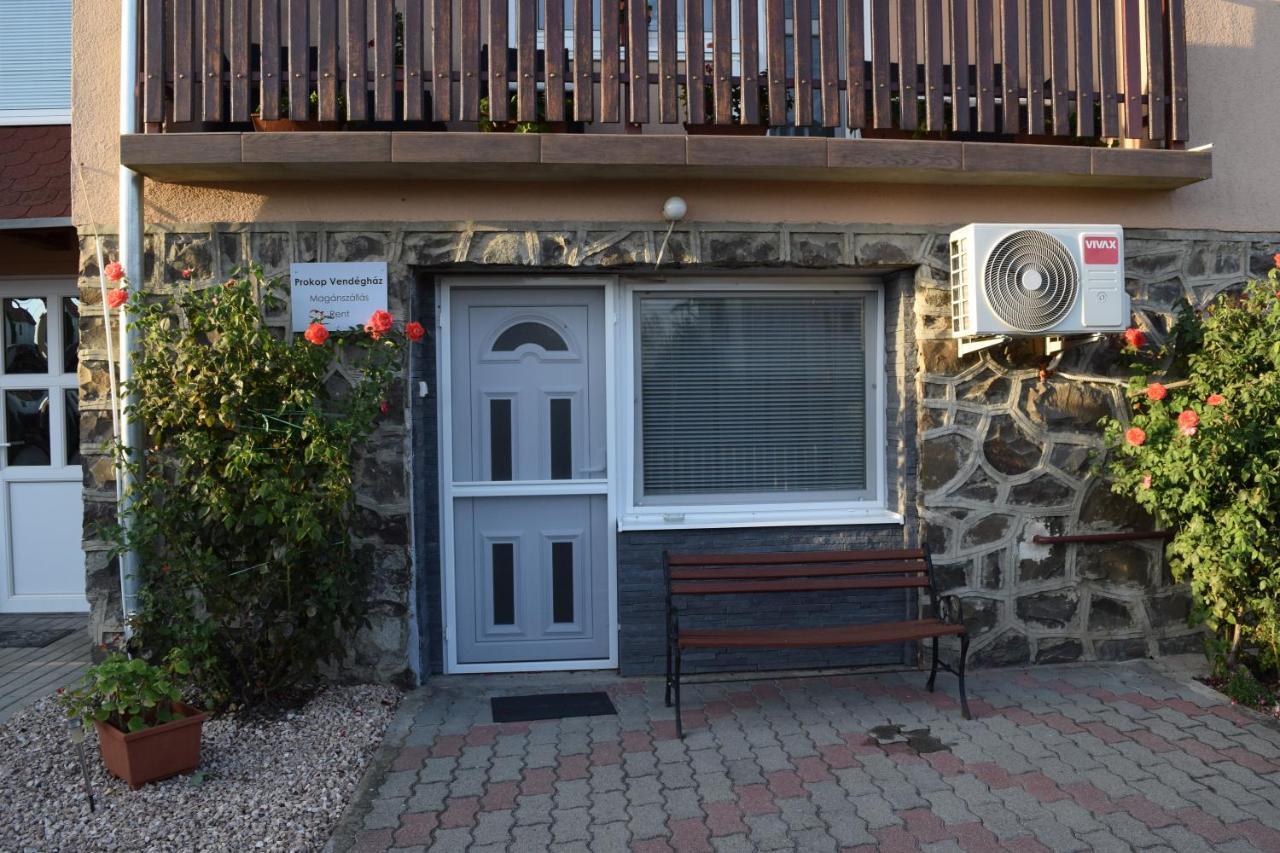 Prokop Vendeghaz Hotel Tolcsva Buitenkant foto